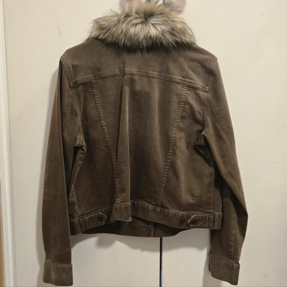 Ralph Lauren Denim Jean Jacket w/ Removable Faux Fur Hood - Picture 4 of 5